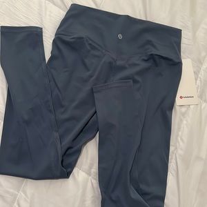 Lulu align pants 25”